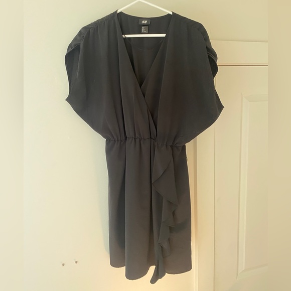 Black H&M Deep V Dress - Picture 1 of 3